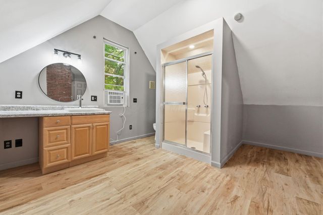 1003 Pennsylvania Avenue, Columbus, OH 43201