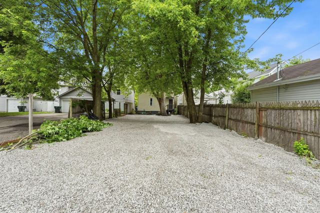 1003 Pennsylvania Avenue, Columbus, OH 43201