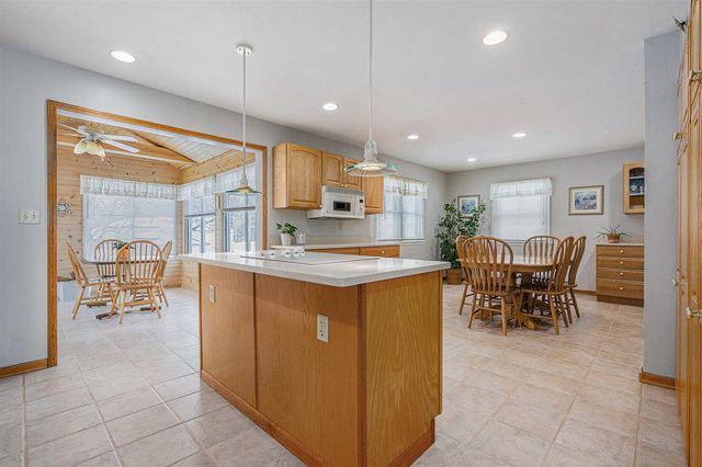 3565 Joanna Court, Saline, MI 48176