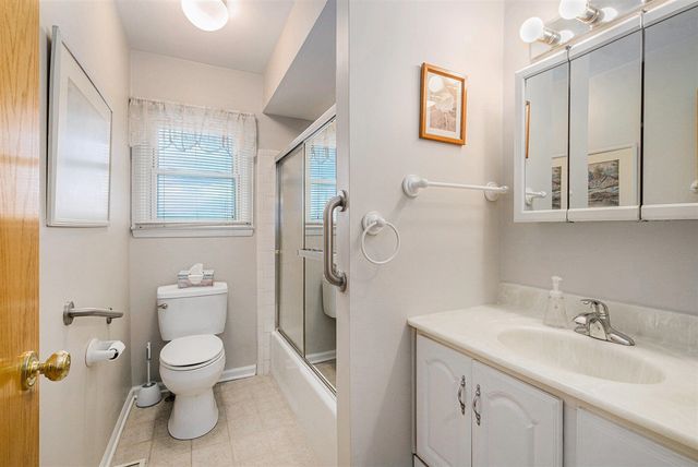 3565 Joanna Court, Saline, MI 48176