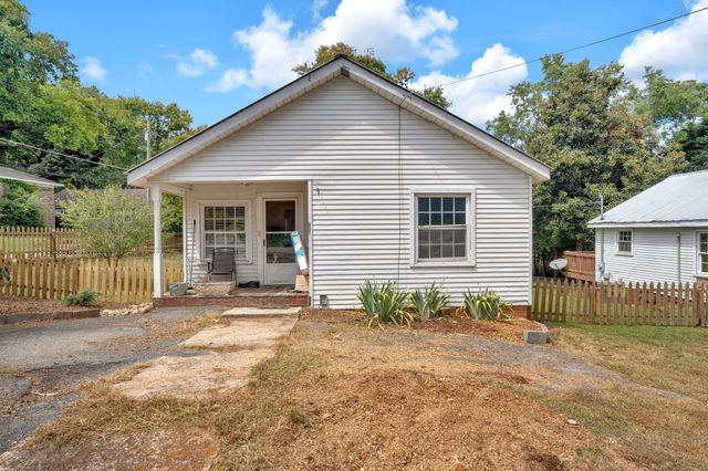 203 3rd Ave, NE, Winchester, TN 37398