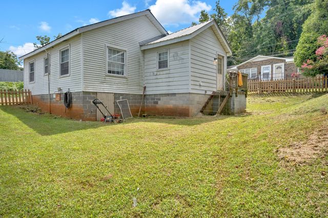 203 3rd Ave, NE, Winchester, TN 37398