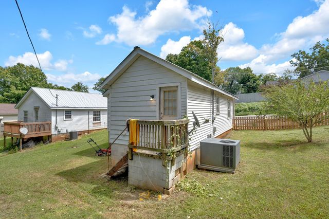 203 3rd Ave, NE, Winchester, TN 37398
