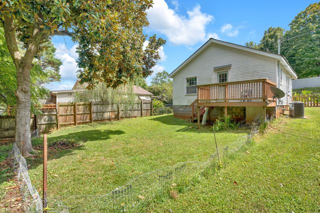 203 3rd Ave, NE, Winchester, TN 37398