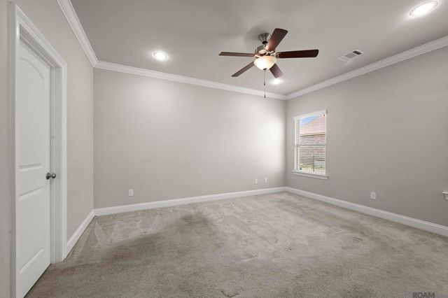 3805 Kingsbarns Dr, Zachary, LA 70791