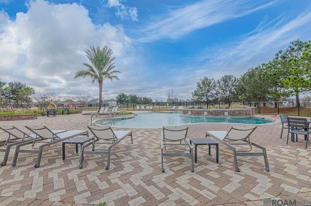 3805 Kingsbarns Dr, Zachary, LA 70791