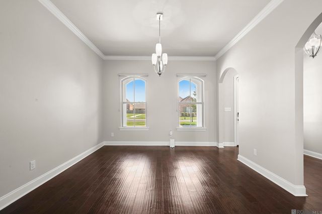 3805 Kingsbarns Dr, Zachary, LA 70791