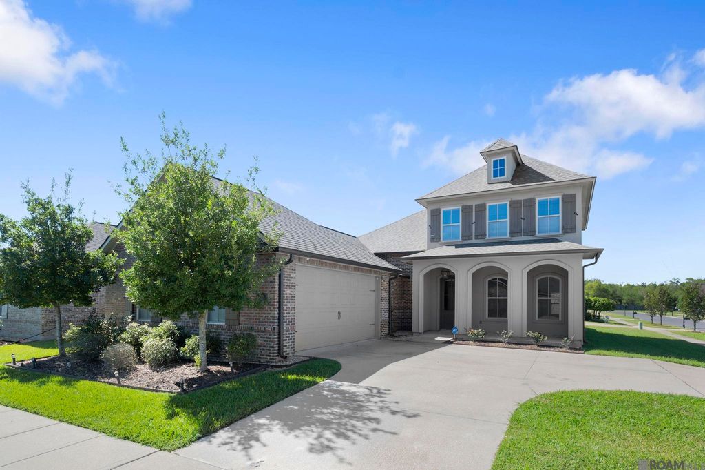 3805 Kingsbarns Dr, Zachary, LA 70791