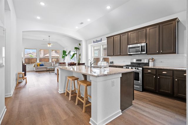 3528 Juniper Drive, Aubrey, TX 76227