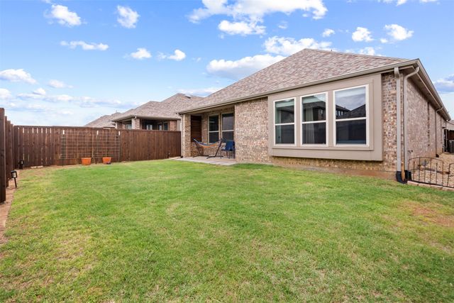 3528 Juniper Drive, Aubrey, TX 76227