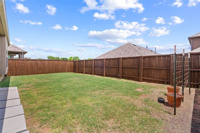 3528 Juniper Drive, Aubrey, TX 76227