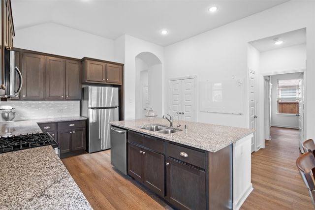 3528 Juniper Drive, Aubrey, TX 76227