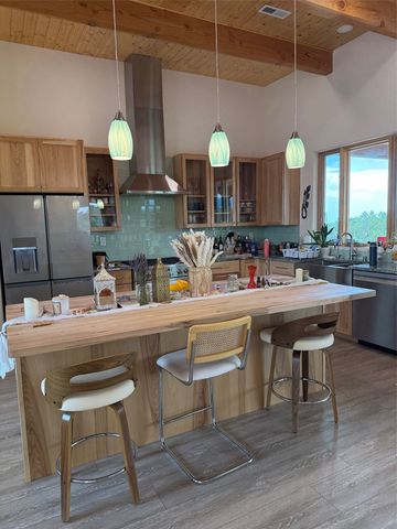 176 Principe De Paz, Santa Fe, NM 87508