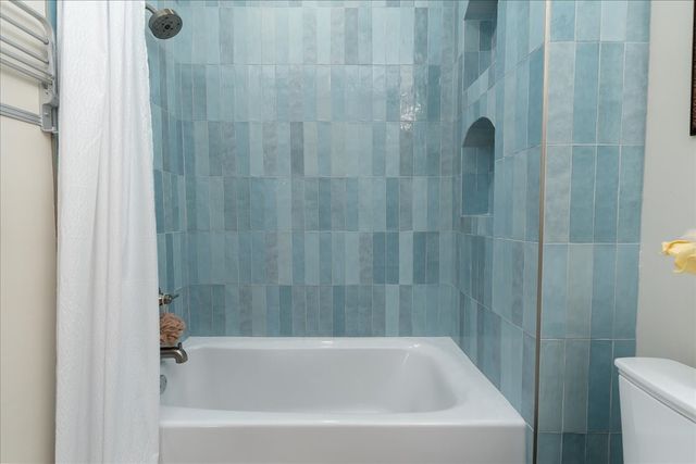 176 Principe De Paz, Santa Fe, NM 87508