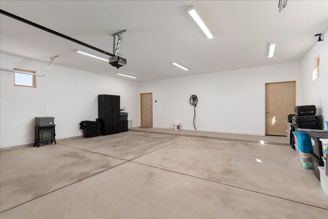 176 Principe De Paz, Santa Fe, NM 87508