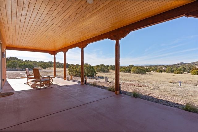 176 Principe De Paz, Santa Fe, NM 87508