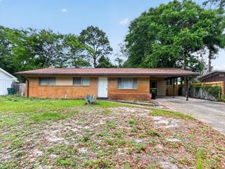 122 JAMESTOWN Avenue, Fort Walton Beach, FL 32547