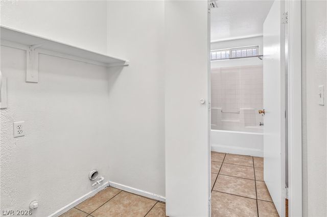 5683 Halvern Avenue, Las Vegas, NV 89110