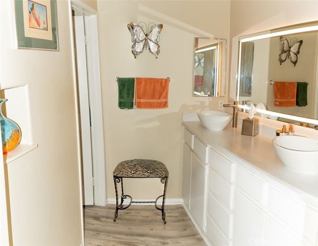 33634 Emerson B, Temecula, CA 92592