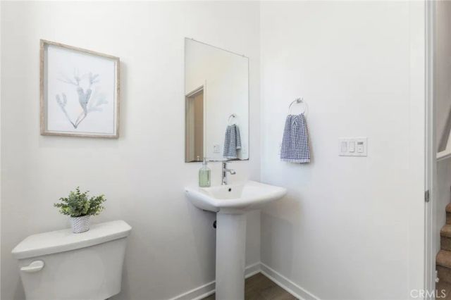 422 W Central, Brea, CA 92821
