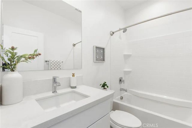 422 W Central, Brea, CA 92821