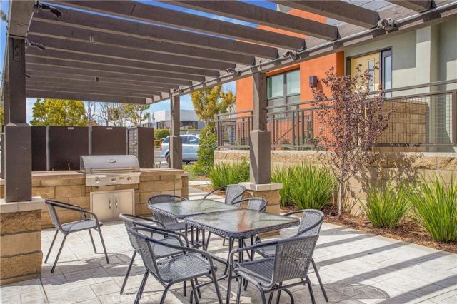 422 W Central, Brea, CA 92821