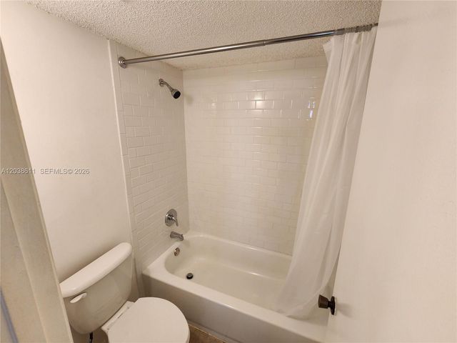 4401 W Mcnab Road 16, Pompano Beach, FL 33069
