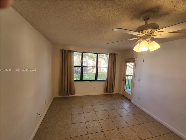 4401 W Mcnab Road 16, Pompano Beach, FL 33069