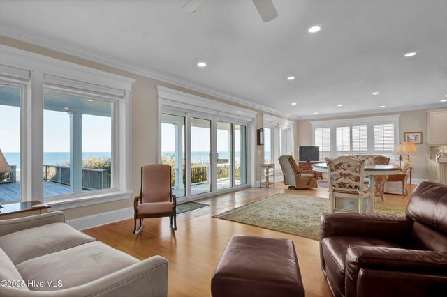 410 Fort Fisher Boulevard, Kure Beach, NC 28449