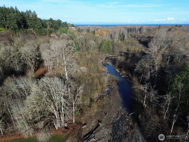 714 Hunt Road, Port Angeles, WA 98363