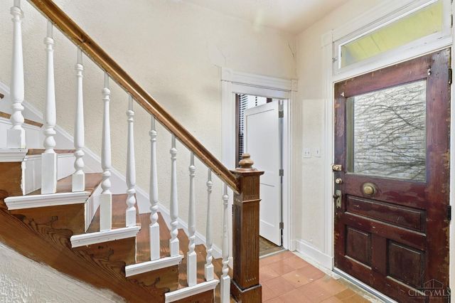 2213 Victor Street, Cincinnati, OH 45219