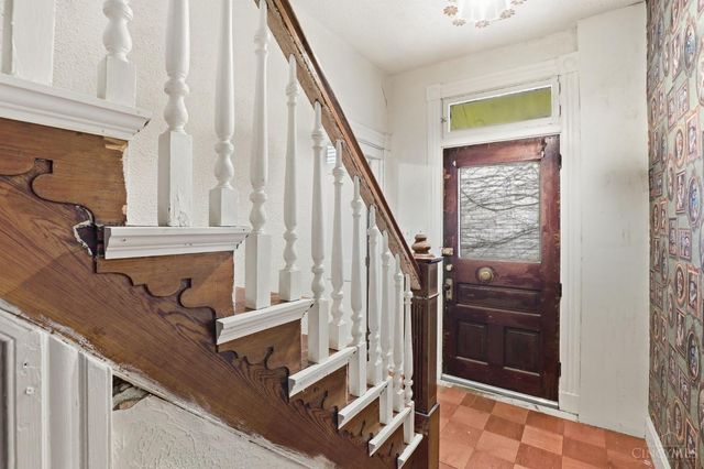 2213 Victor Street, Cincinnati, OH 45219