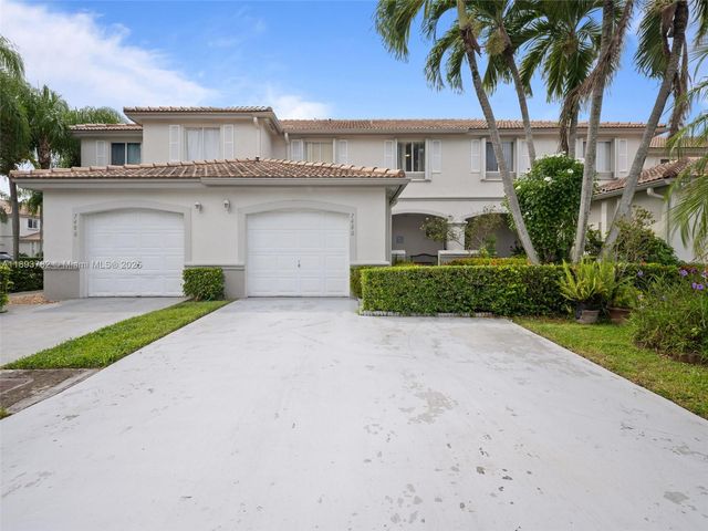 7486 SW 162nd Ct, Miami, FL 33193