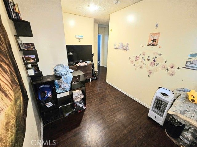 1602 N King Street J1, Santa Ana, CA 92706