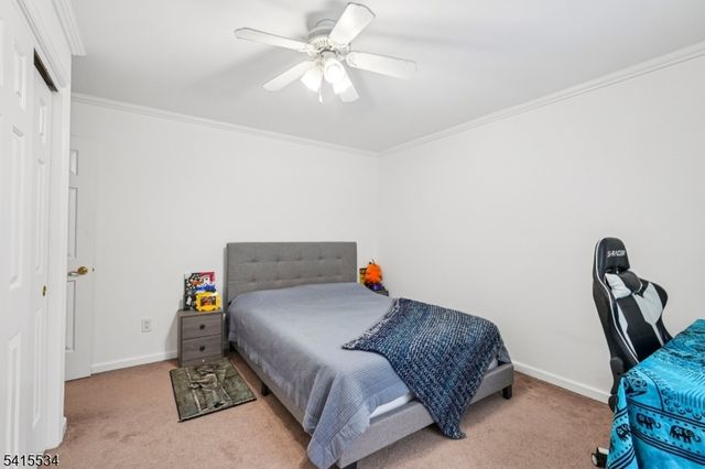 14 Sweetman Ln, West Milford Twp., NJ 07480