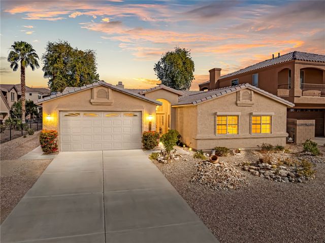 2077 E Los Lagos Drive, Fort Mohave, AZ 86426