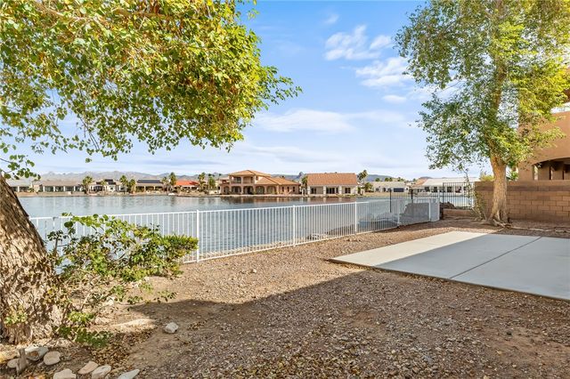 2077 E Los Lagos Drive, Fort Mohave, AZ 86426
