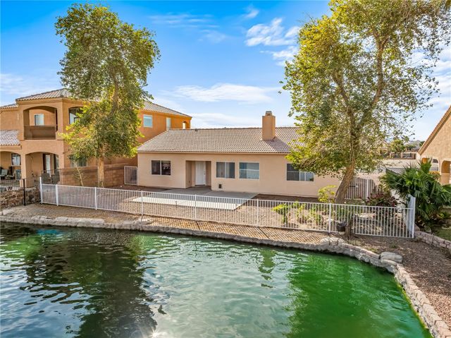 2077 E Los Lagos Drive, Fort Mohave, AZ 86426