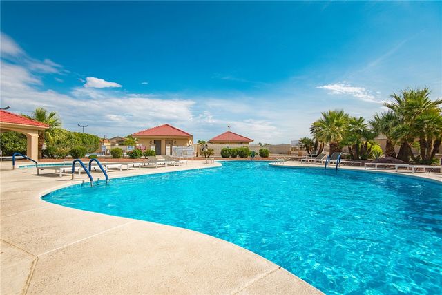 2077 E Los Lagos Drive, Fort Mohave, AZ 86426