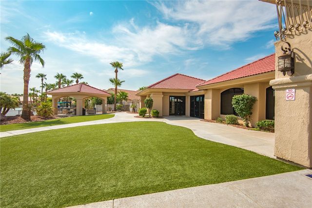 2077 E Los Lagos Drive, Fort Mohave, AZ 86426