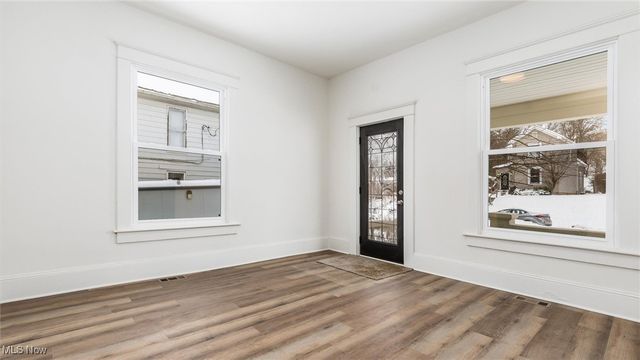 1155 Roosevelt Avenue, Zanesville, OH 43701