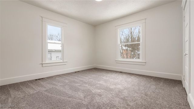 1155 Roosevelt Avenue, Zanesville, OH 43701