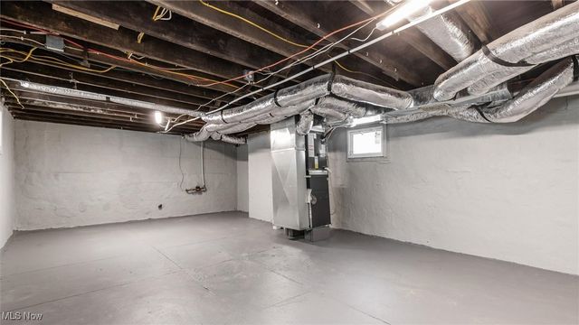 1155 Roosevelt Avenue, Zanesville, OH 43701