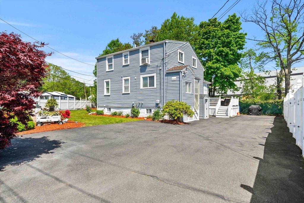 47 Leonardo Ave, Malden, MA 02148