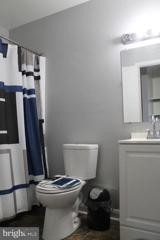 347 GREENLAND DR, Lancaster, PA 17602