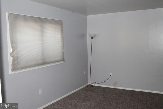 347 GREENLAND DR, Lancaster, PA 17602