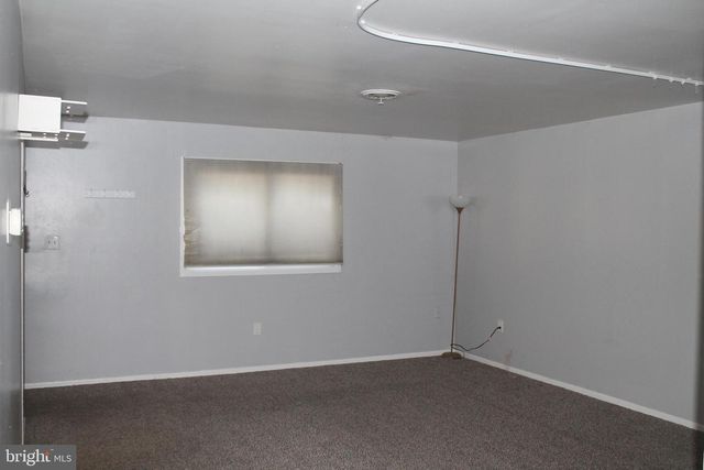 347 GREENLAND DR, Lancaster, PA 17602