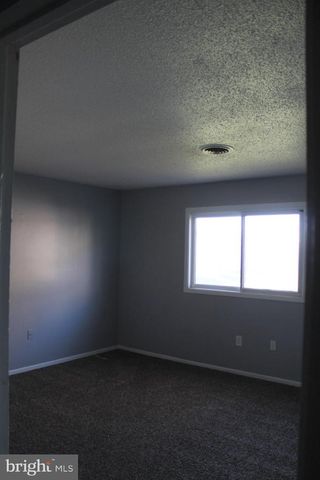 347 GREENLAND DR, Lancaster, PA 17602