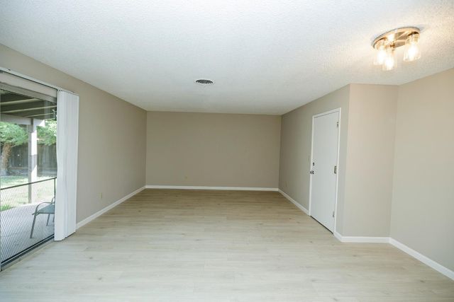 1513 Cabrillo Ct, Modesto, CA 95355