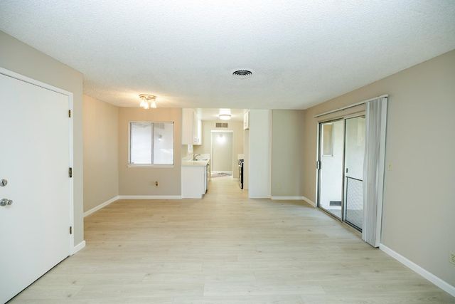 1513 Cabrillo Ct, Modesto, CA 95355